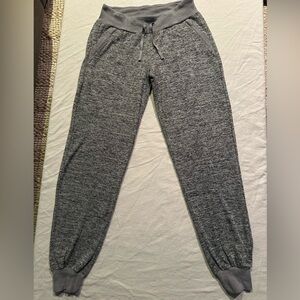 Athleta Heather Gray Taper Joggers Sweats Lounge Pants - Size Small - Soft